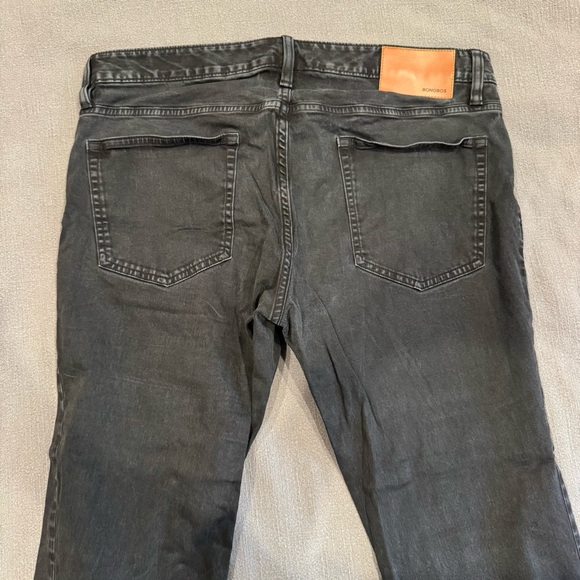 Bonobos Men's Charcoal Slim Jeans - Picture 3 of 4